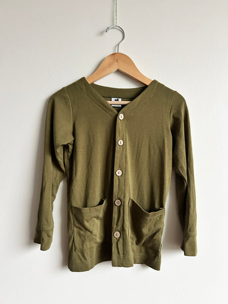 Little and Lively Green Wooden Button Cardigan • 5-6 years