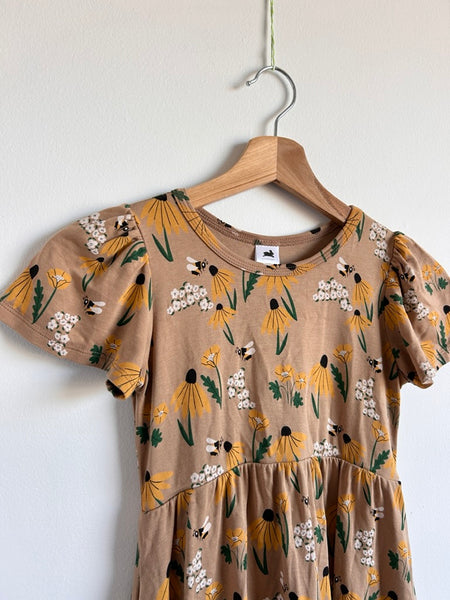 Little and Lively Brown Flower + Bee Dress • 7-8 years