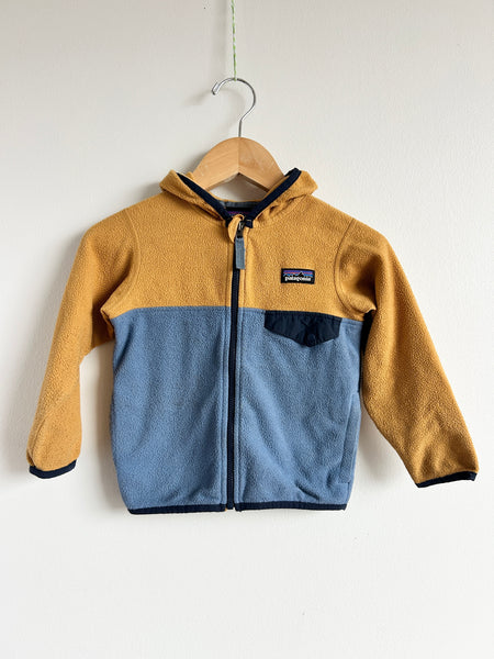 Patagonia Yellow and Blue Zip Lightweight Hoodie Sweatshirt • 2 years