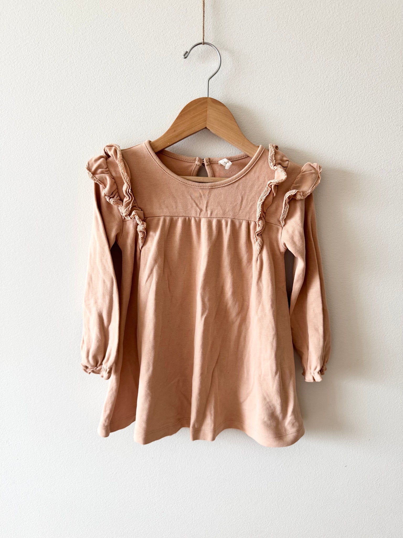 Quincy Mae Tan Long Sleeve Dress • 2-3 years