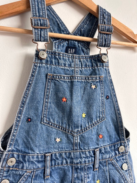Gap Denim Flower Embroidered Shortalls • 6-7 years (small)
