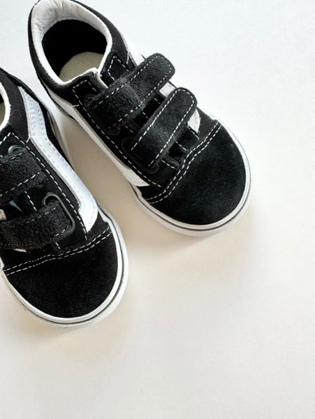 NEW Vans Black and White Velcro Shoes • 5c