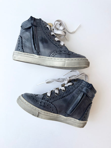 Maa Leather High Top Shoes • 7c-7.5c (24 EU)
