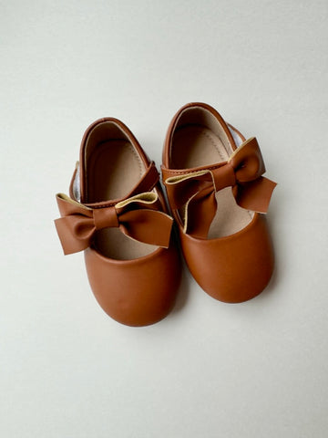 Mary Jane Style Bow Shoes • 5c