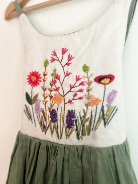 Nooks Embroidered Dress • 4-7 years