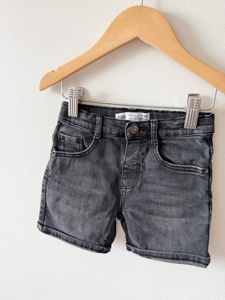 Zara Black Denim Long Shorts • 2-3 years