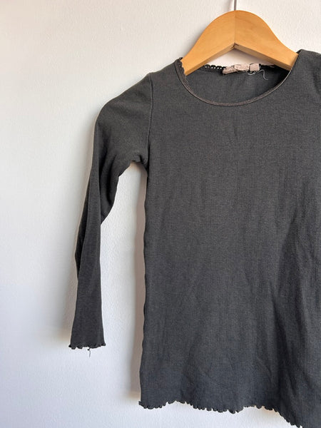 Wheat Dark Grey Long Sleeve Ribbed Lettuce Hem Top • 6 years