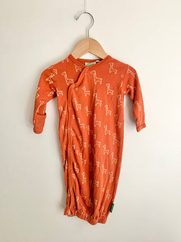 Parade Organics Giraffe Sleep Gown • 0-3 months