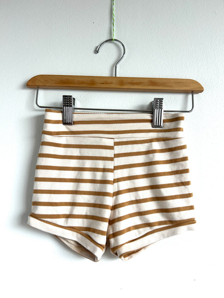 Little and Lively Gold and Cream Shorties • 5-6 years