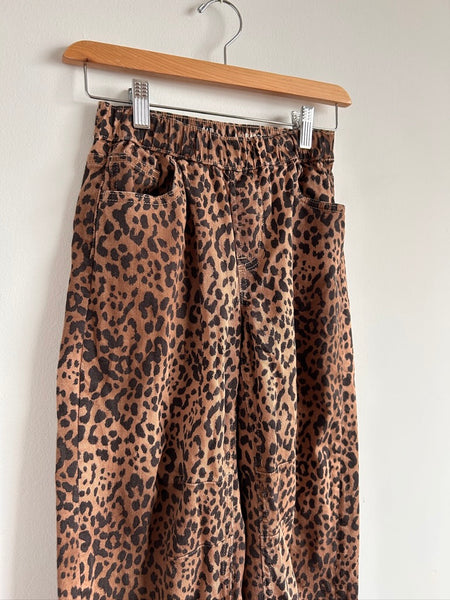 Gap Barrel Leg Leopard Striped Elastic Waist Jeans • 8 years
