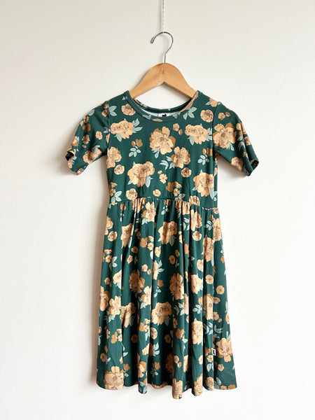 Little and Lively Green Peony Dress • 5-6 years