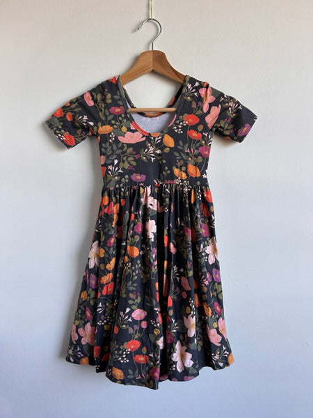 Alice and Ames Blue Floral Short Sleeve Ballet Dress • 7-8 years