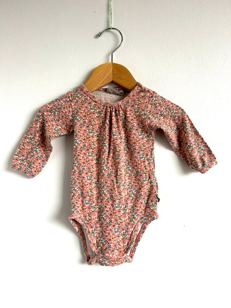Wheat Long Sleeve Floral Bodysuit • 0-3 months