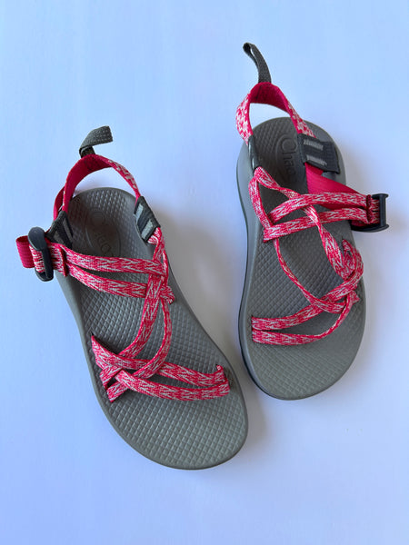 Chaco Pink Sandals • 2y