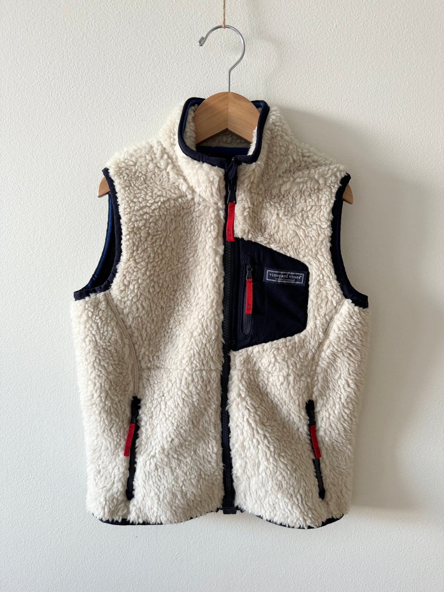 Vineyard Vines Sherpa Vest • 7-8 years