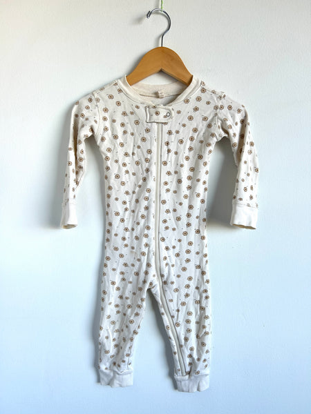 Quincy Mae Cream Daisy Zip Romper • 18-24 monrhs