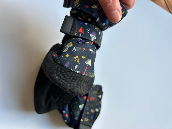 MEC Mushroom Toaster Booties • 4c/5c (small)