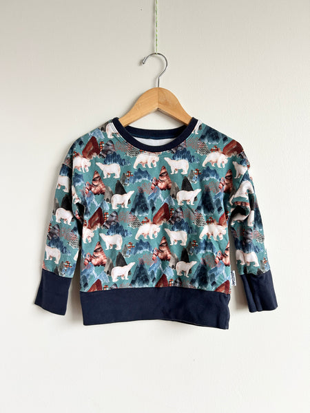 Sugar Sandwich Studios Blue Polar Bear Sweatshirt • 3 years