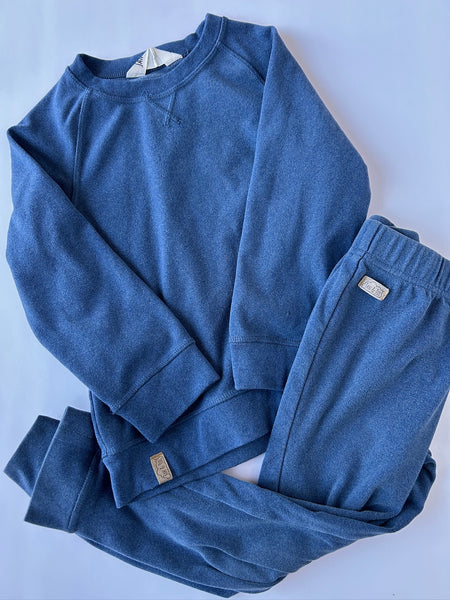 Jan and Jul 2pc Polyester Blue Baselayer Set • 5 years