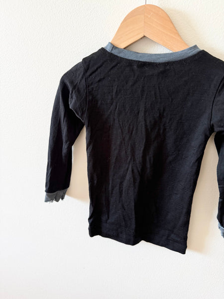 Wee Woolies Black and Grey Top • 2 years