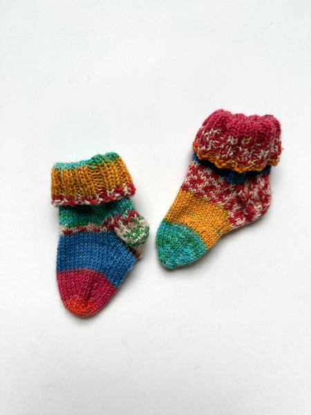 Handknit Infant Socks • 0-6 months