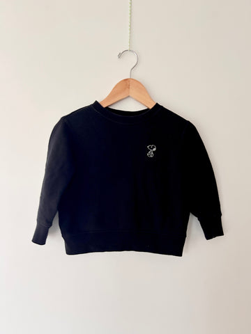 Uniqlo x Kaws Black Snoopy Sweatshirt • 3 years *