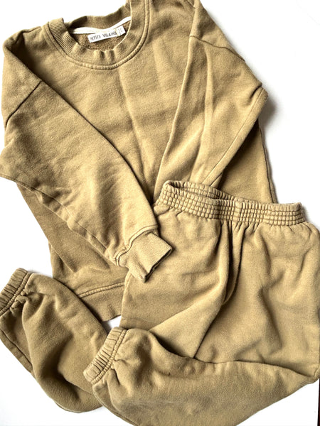 Petits Vilains 2pc Brown Sweatsuit • 4-5 years
