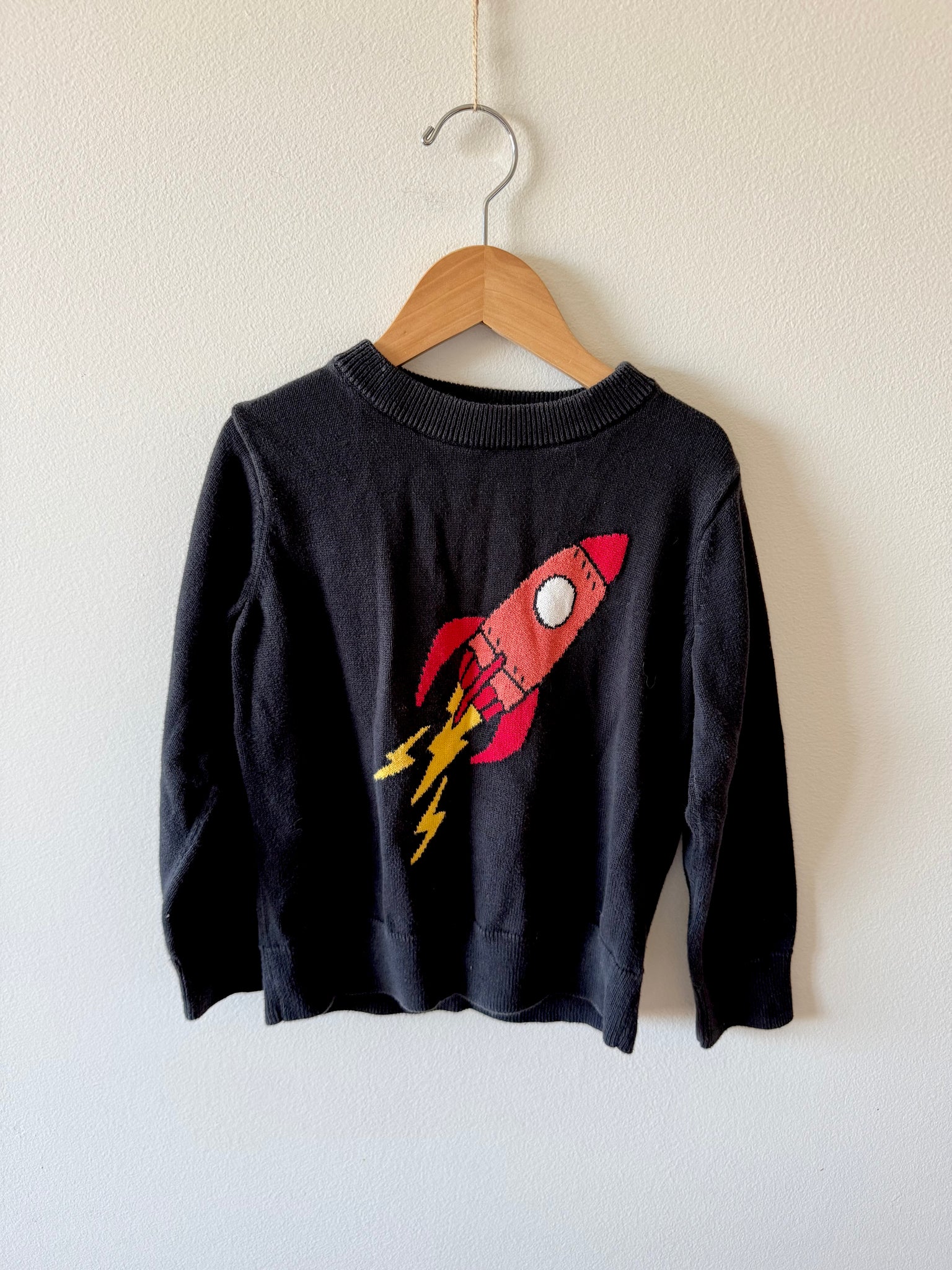 Gap Rocket Knit Sweater • 5 years