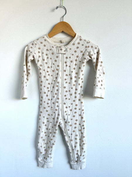 Quincy Mae Cream Daisy Zip Romper • 18-24 monrhs
