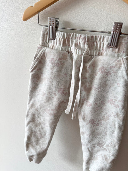Jamie Kay White Floral Sweatpants • 1-2 years