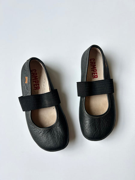 Camper Black Leather Flats • 11.5/12c (29 EU)