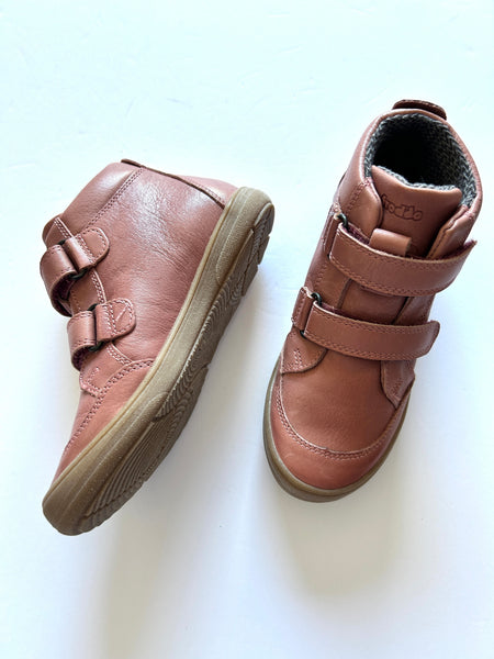Froddo Leather Hi-Top Leather Velcro Sneakers • 12/12.5c (30)