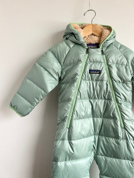 NEW Patagonia Light Green Down Bunting Suit • 6-12 months (fits big)