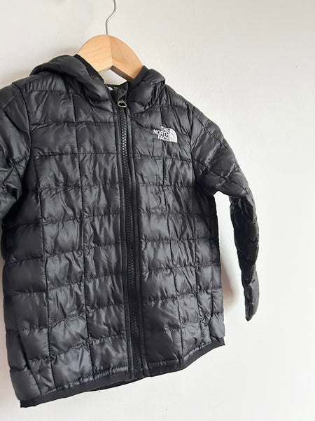 The North Face Black Thermoball Quilted Puffy Jacket • 3 years