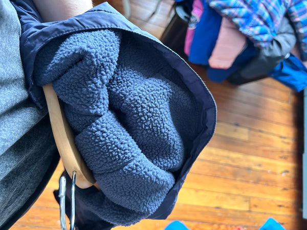 Columbia Cozy Lined Blue Rainjacket • 7-8 years (small)