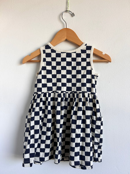Hanna Andersson Cotton Floral Dress with Striped Sleeves • 5 years (110cm)