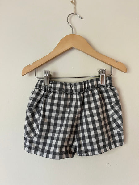 Pehr Green Gingham Shorts • 3-4 years