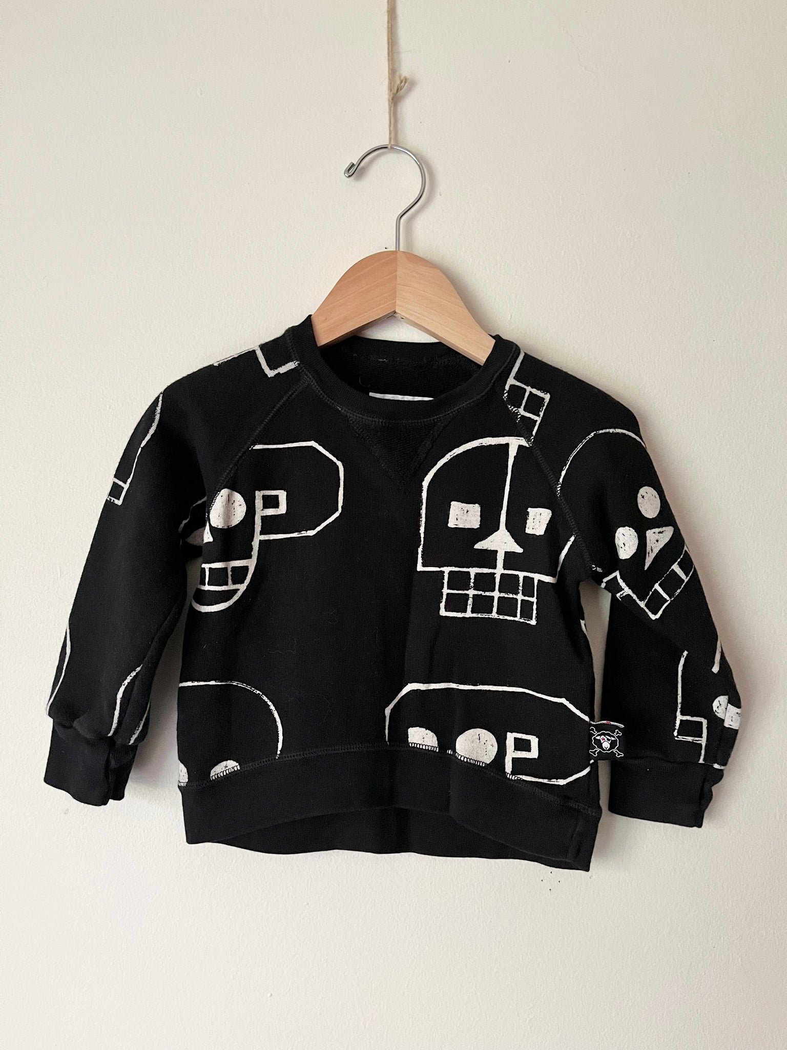 Nununu Black and White Skull Sweatshirt • 6-12 months