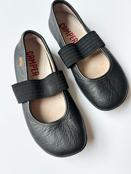 Camper Black Leather Flats • 11.5/12c (29 EU)