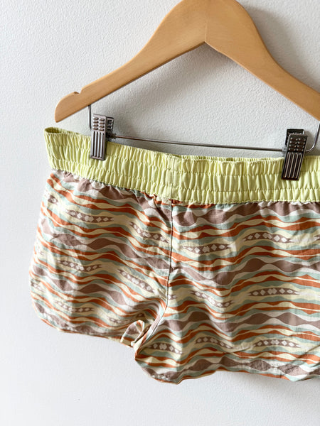 Patagonia Drawstring Baggies Shorts • 10-12 years (XL)