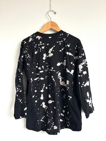 Nununu Black and White Rashguard Swim Top • 10-11 years