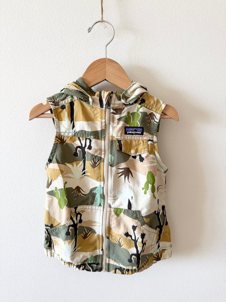 Patagonia Zip Up Hooded Desert Vest • 3 years