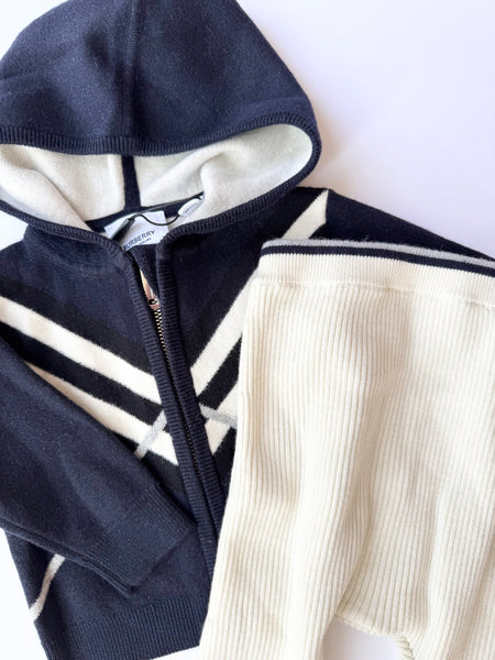 NEW Burberry 2pc Knit Set • 6 months