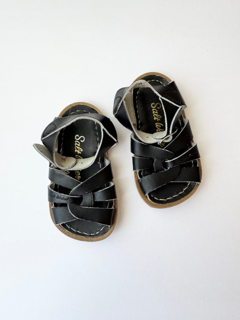 Saltwater Sandals Black • 4c