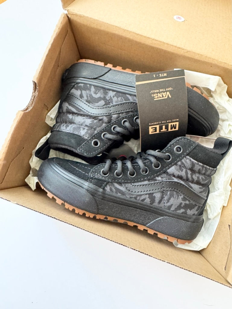 NEW Vans Sk8-Hi Camo Black "Made for the Elements" • 11c