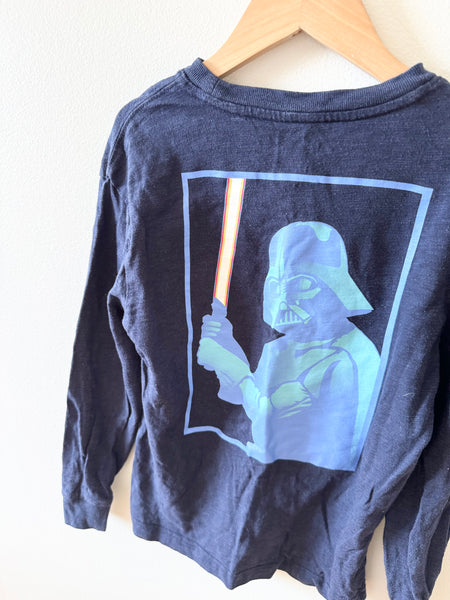 Gap x Star Wars Long Sleeve Darth Vader Top • 6-7 years (Small)