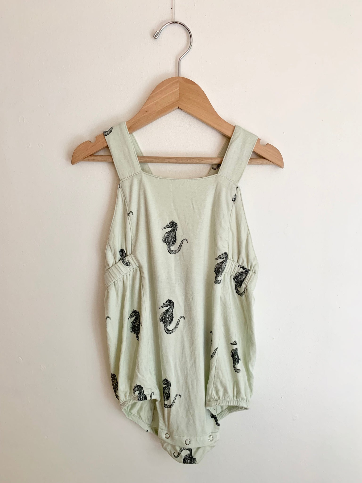 NEW Kate Quinn Seahorse Bubble Romper • 2 years