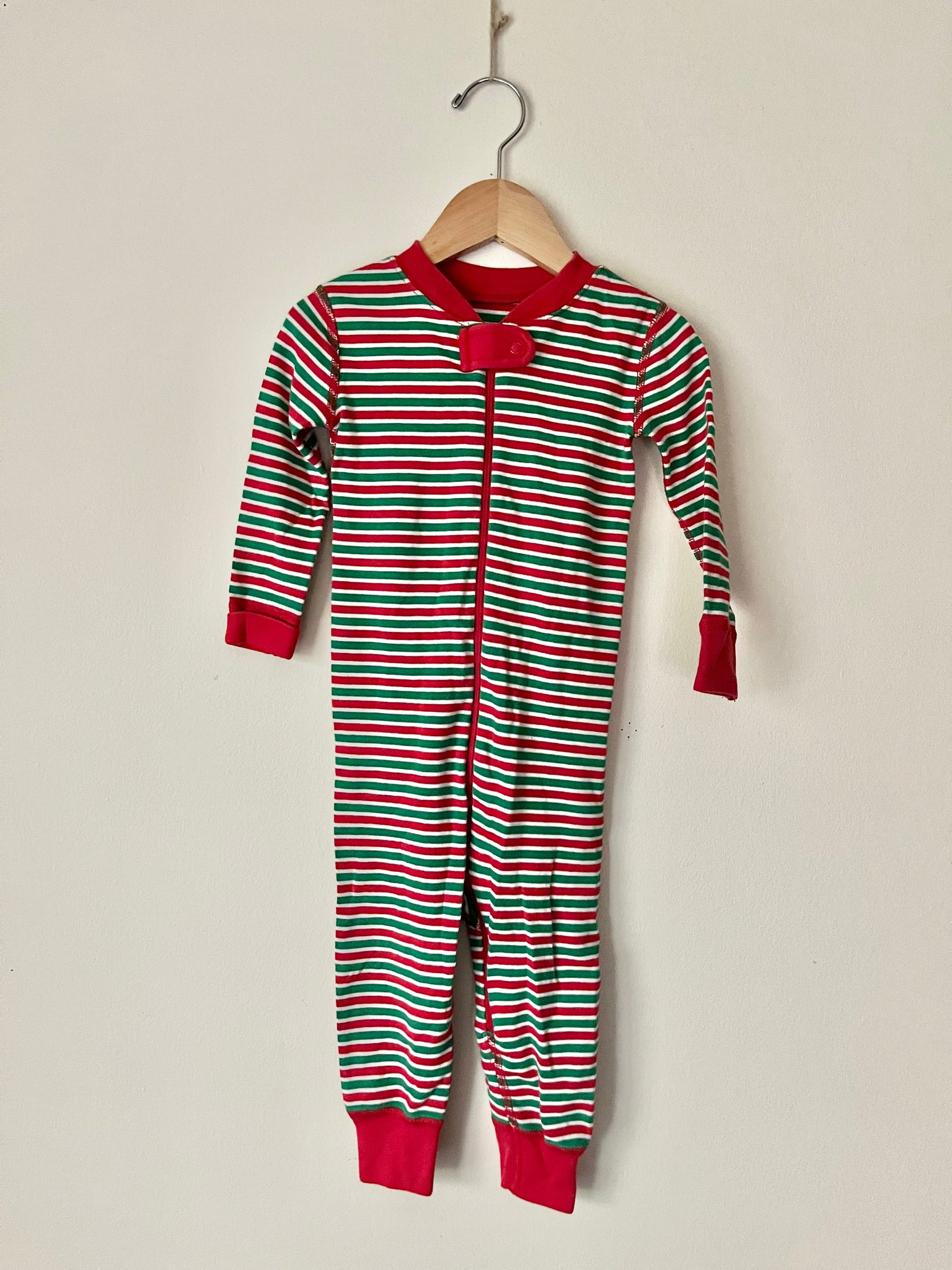 Hanna Andersson Green and Red Striped Sleeper • 2 years