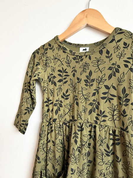 Little and Lively Green Leaf Dress • 5-6 years