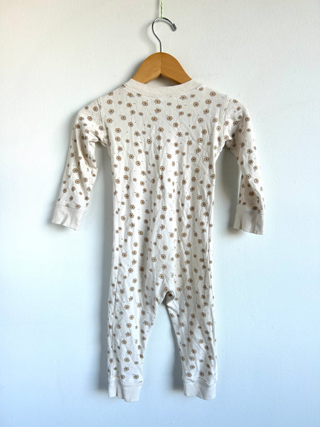 Quincy Mae Cream Daisy Zip Romper • 18-24 monrhs
